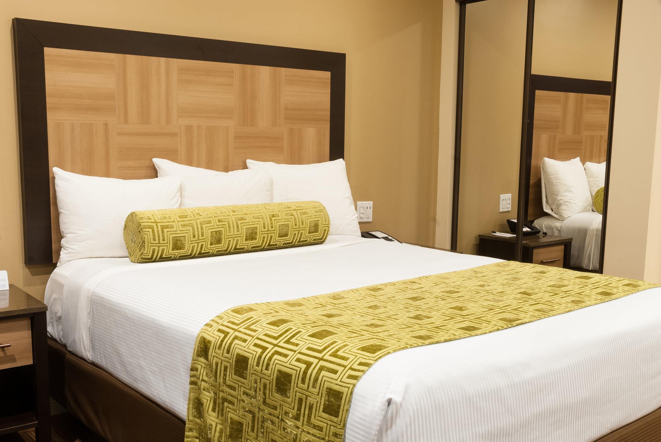Best Western Plus Glendale Esterno foto