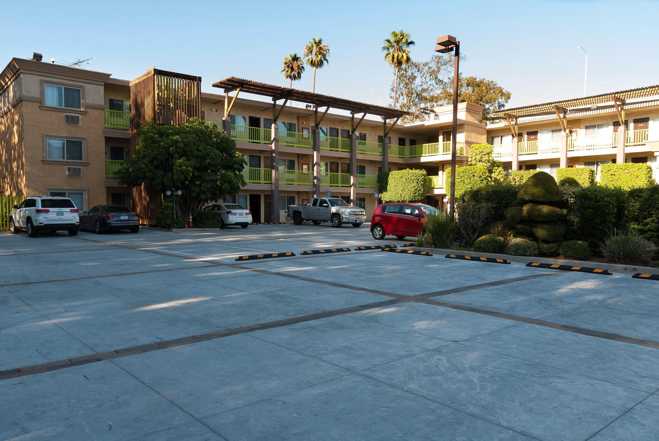 Best Western Plus Glendale Esterno foto